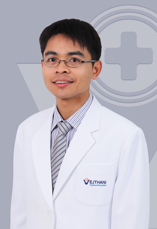 DR. Pariwat Pengkaew