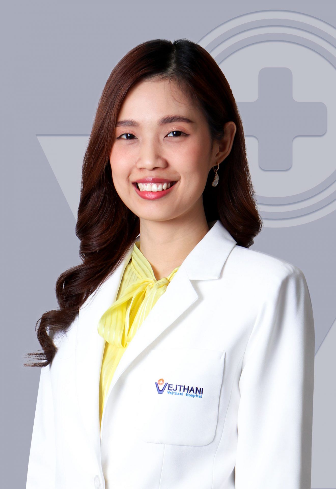 DR. Chitnapin Dulyakasem