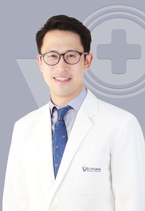 DR. JACKRAPONG BRUMINHENT