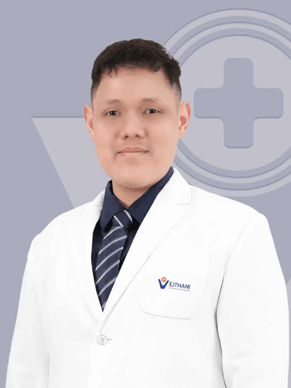 DR. KARIS PHENGSALAE