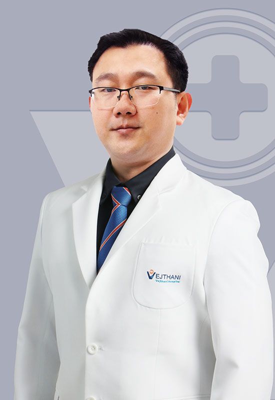 DR. KWANCHAI LAWANWONG