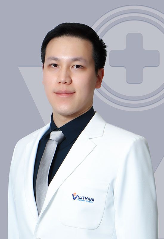 DR. THITIPHOL WANITCHANONT